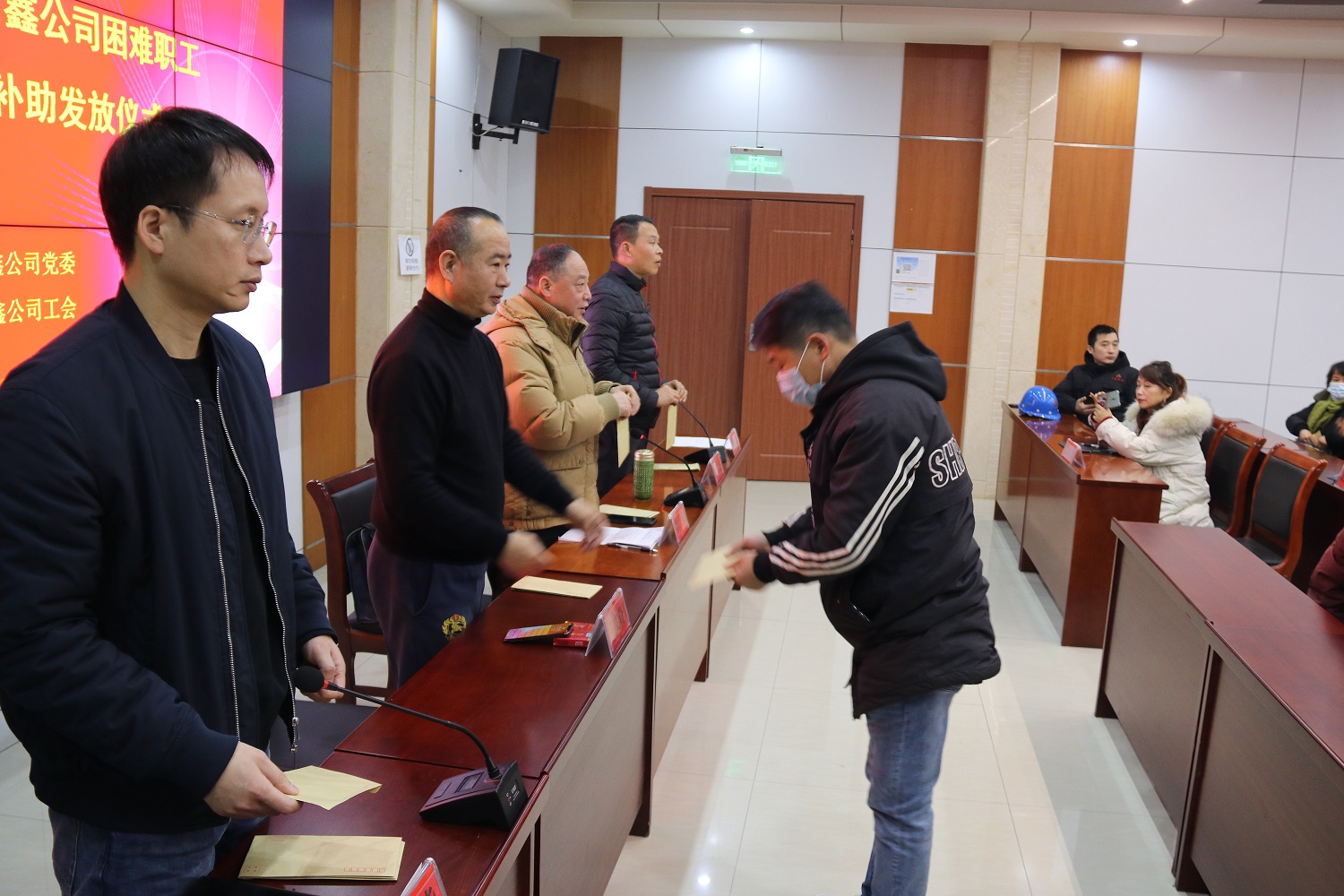 1641880094889065.jpg 2.jpg